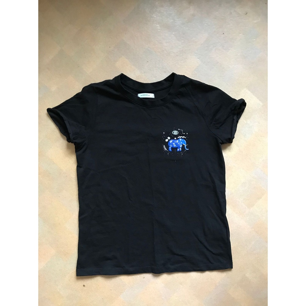 T-Shirt Women's Black EUC Elephant Graphic